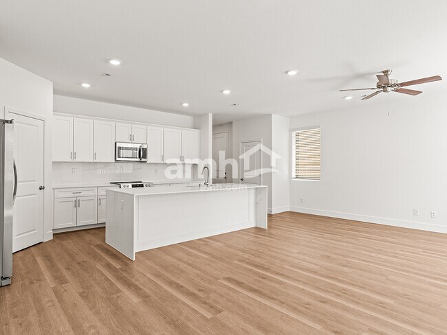 Building Photo - 5842 Fly Fisher St