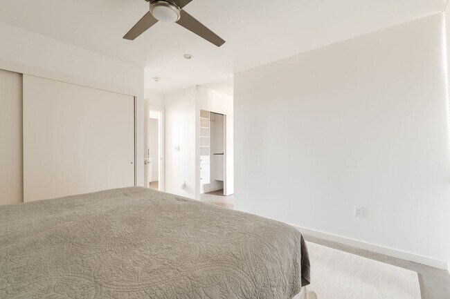 Building Photo - Modern Living + Downtown OKC + 3 bedrooms + 2 Car Garage