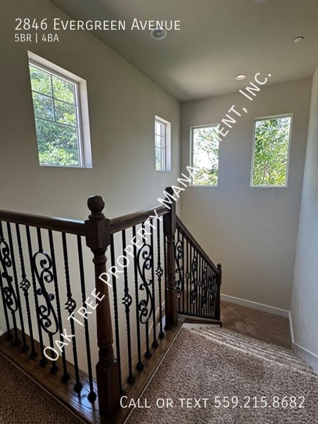 Building Photo - 2846 Evergreen Ave