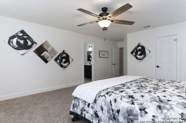 Building Photo - 13903 Cedar Canyon
