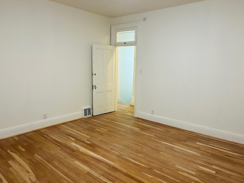 Br Solid Cherry Floor - 1110 W Wayne St