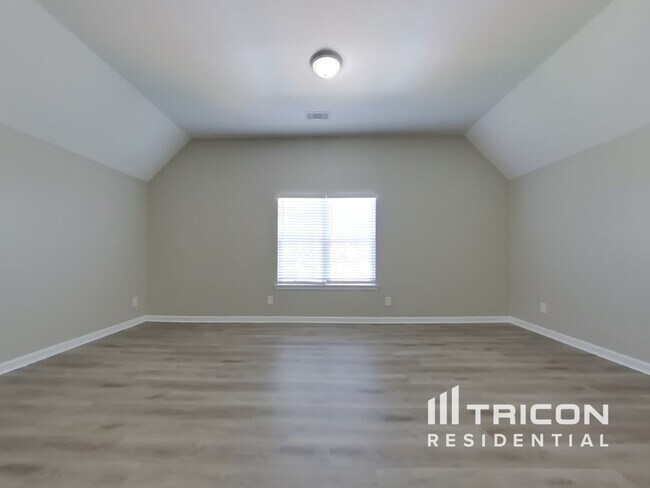 Building Photo - 706 Norwood Ct