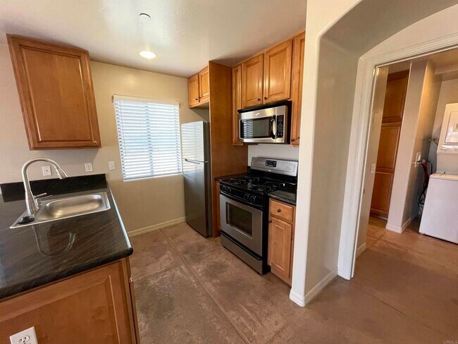 Building Photo - 12478 Hillpoint Ct