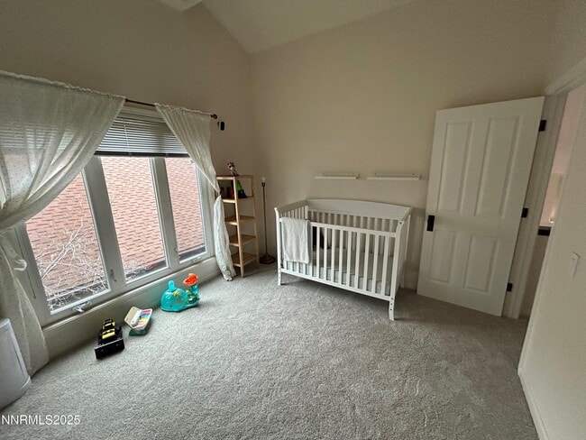 Building Photo - 655 E Riverview Cir