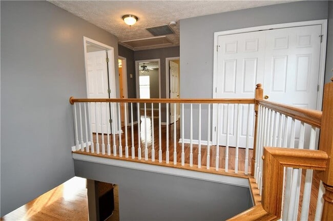 Building Photo - 273 Carrington Way
