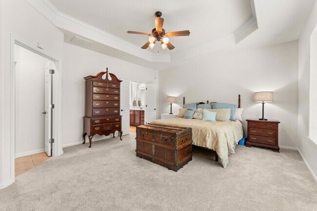 Building Photo - 2600 Lost Mine Tr