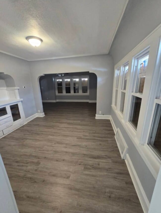 Building Photo - 2405 N 34th St