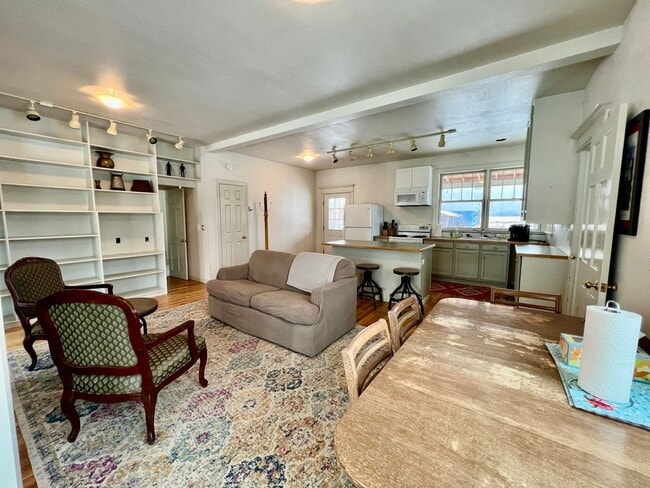 Building Photo - Rural Home for Rent in the Country