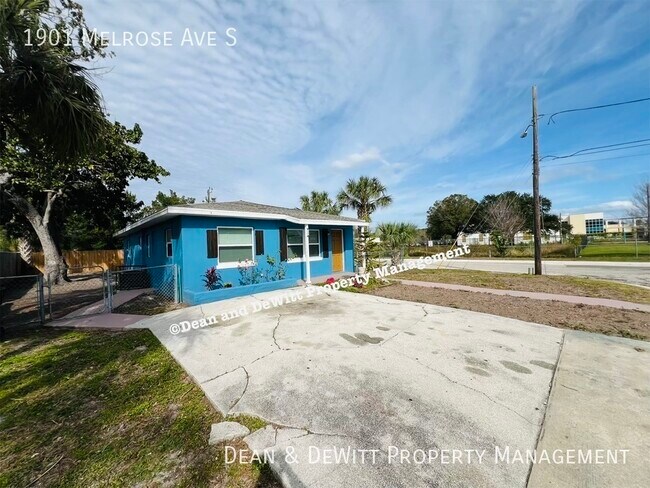 Building Photo - 1901 Melrose Ave S