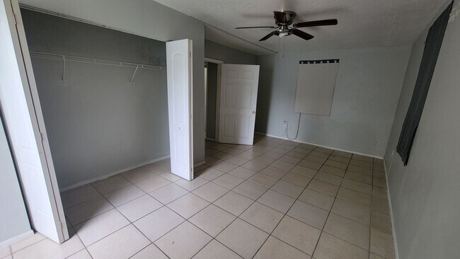 Building Photo - 3731 Papai Dr