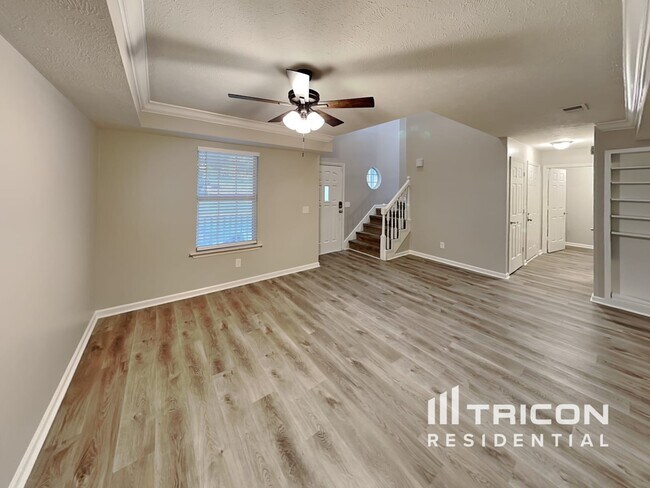 Building Photo - 80 Vincent Ln