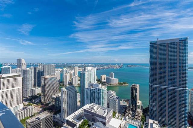 Building Photo - 1000 Brickell Plz