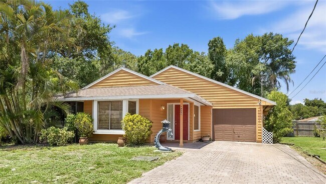 Building Photo - 4336 Cactus Ave