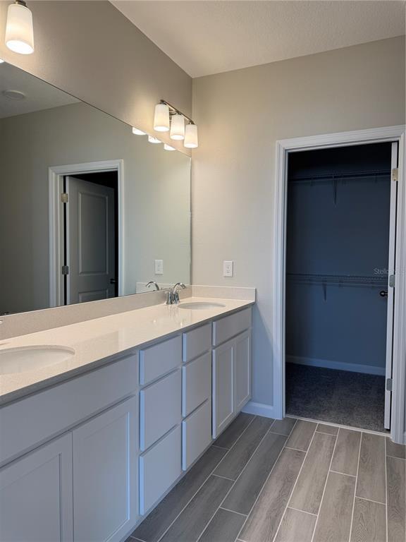 Building Photo - 12118 Plumpton Dr