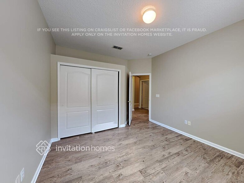 Building Photo - 384 Misty Oaks Run