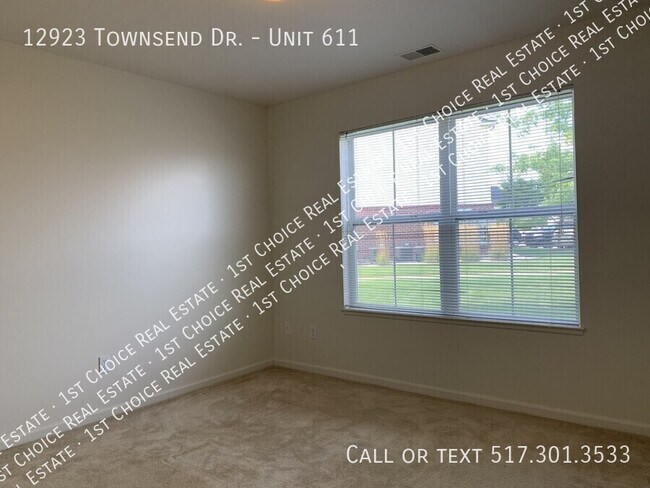 Building Photo - 12923 Townsend Dr