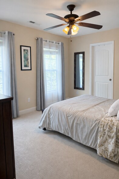 Building Photo - 3606 Exbury Gardens Dr