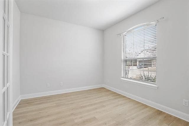 Building Photo - 3205 Heathrow Rd