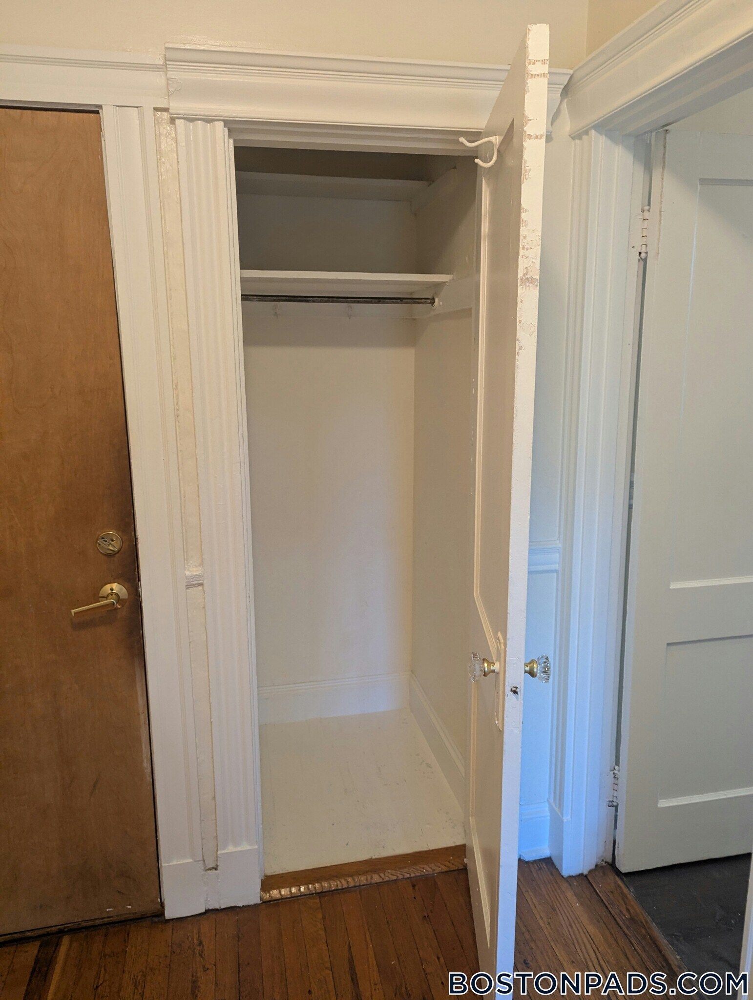 Building Photo - 360 Riverway