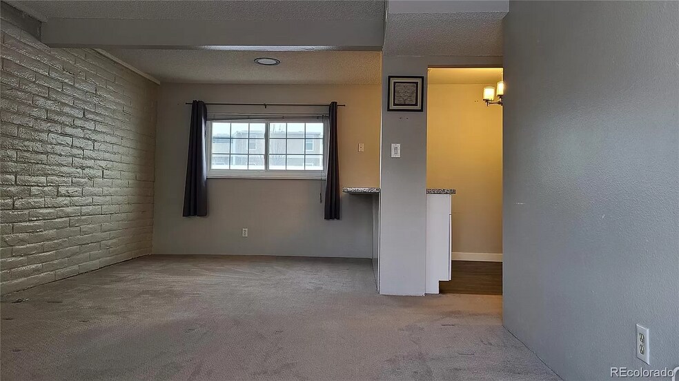 Building Photo - 6800 E Tennessee Ave