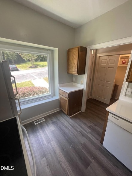 Building Photo - 6140 Loch Laural Ln