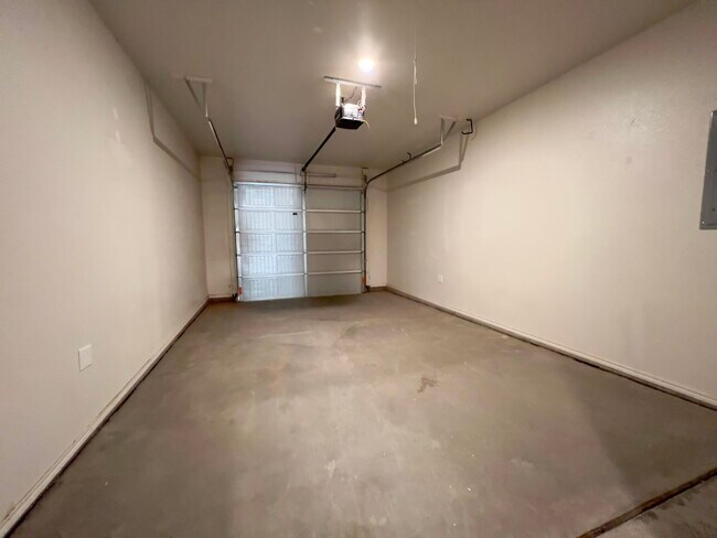 Building Photo - 1118 N 7th St