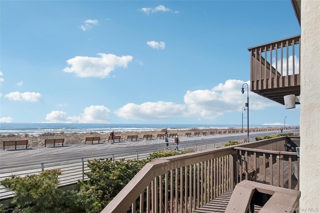 Building Photo - 615 Oceanfront