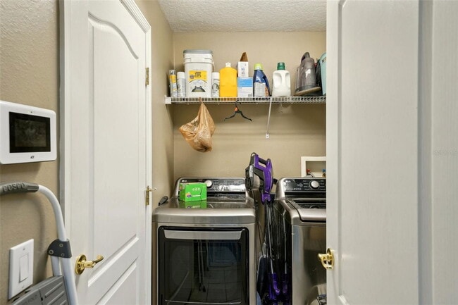 Building Photo - 6325 Chapel Pines Blvd