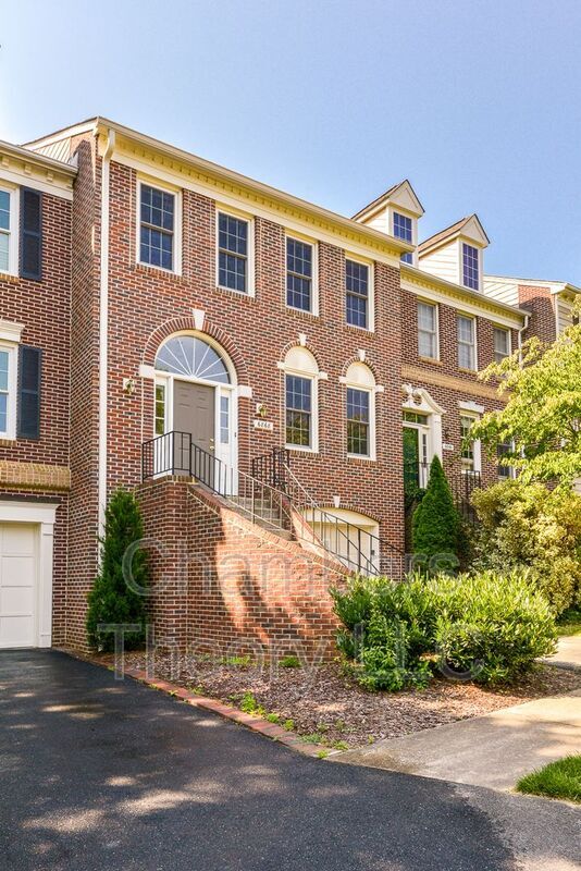 Building Photo - 6868 McLean Province Cir
