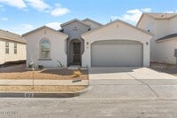 Building Photo - 512 Twilight Dr