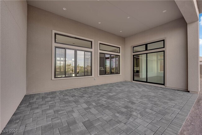 Building Photo - 4792 Outlook Peak St