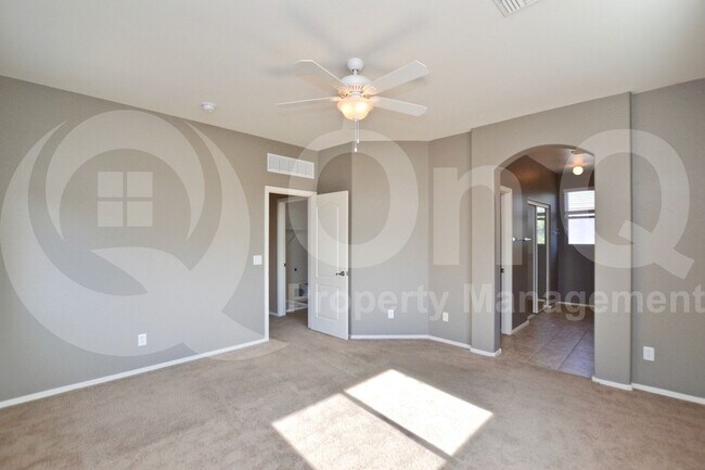 Building Photo - 3793 E Stampede Dr