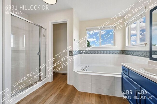 Building Photo - 6931 Hillock Dr
