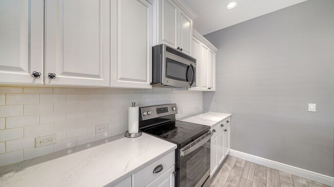 Building Photo - 11773 Forest Park Cir