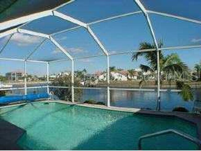 Building Photo - Annual Rental - Waterfront Home in Burnt Store Isles - Punta Gorda