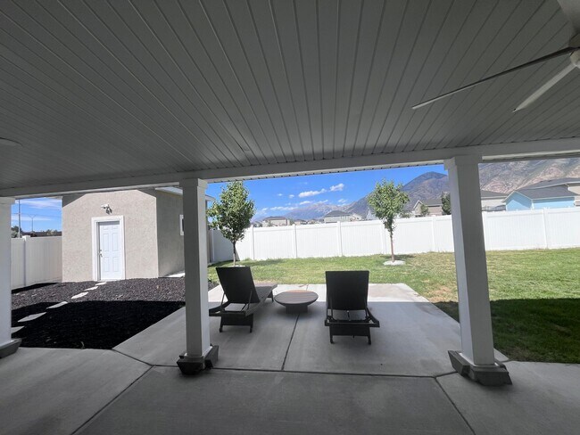 Building Photo - 1448 W 350 N