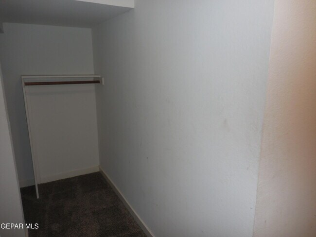 Building Photo - 12125 Mesquite River Dr