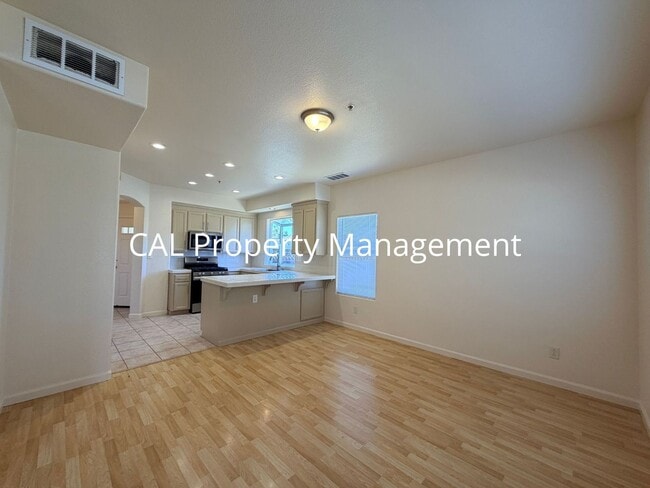 Building Photo - 1159 Cobblestone St