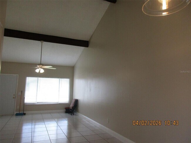 Building Photo - 2600 London Bridge Ct