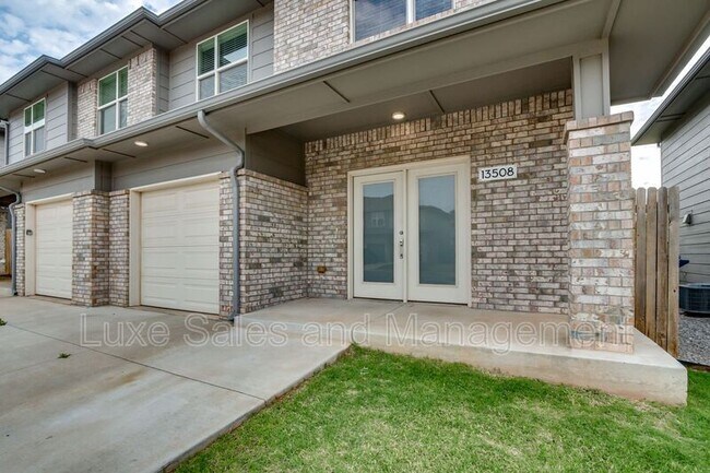 Building Photo - 13508 Vinita Dr