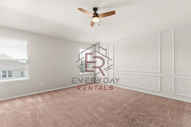Building Photo - Large 3 bedroom close to I-35 in Belton