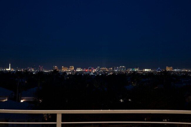 Building Photo - 55 or Older - Guard Gated Community in Sum...