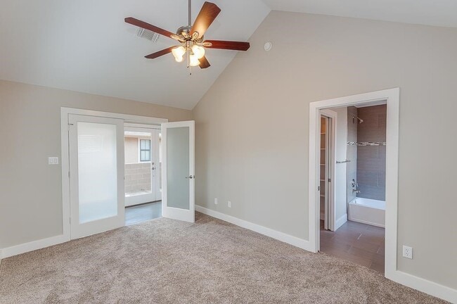 Building Photo - 650 Birdsall St