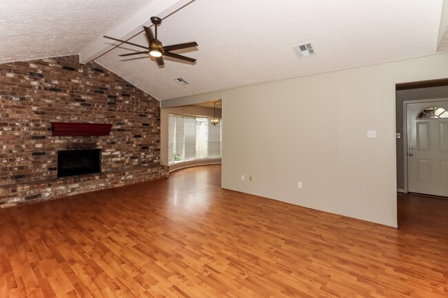 Building Photo - 16518 Royal Mile Ln