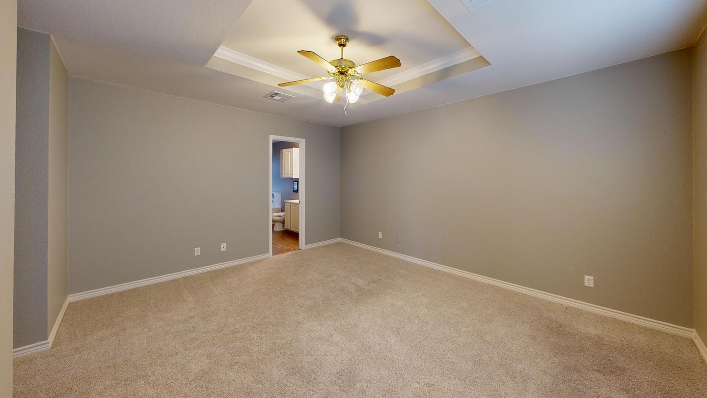 Building Photo - Spacious Home with Modern Upgrades in a Pe...