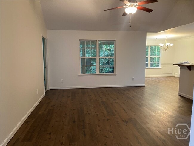 Building Photo - 1540 Bradley Blvd