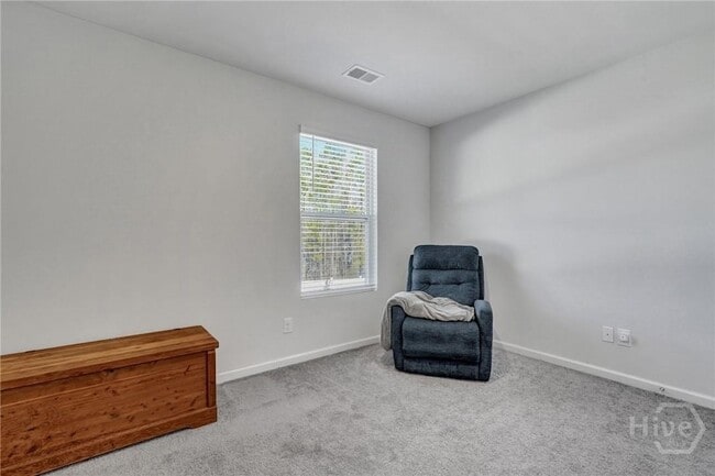 Building Photo - 27 Spicebush Cir