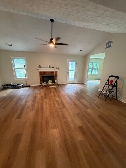 Building Photo - 2694 Palm Creek Ct