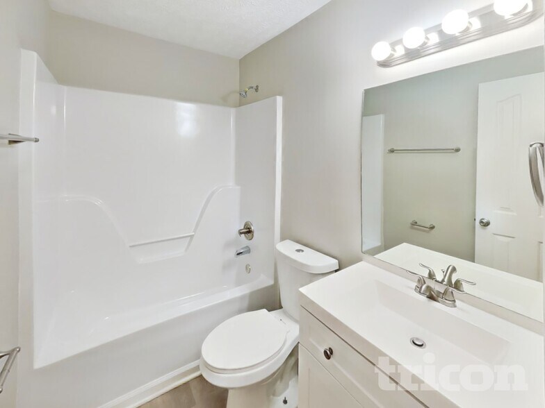 Building Photo - 1224 Ballater Dr