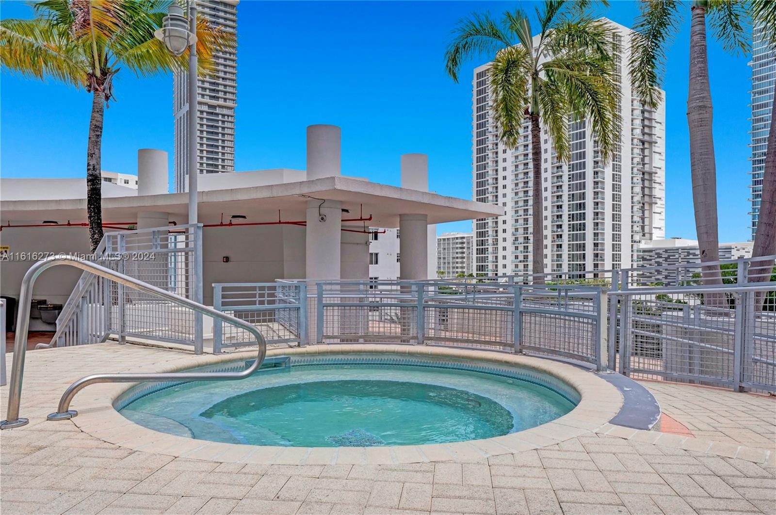 Amenities - 350 NE 24th St